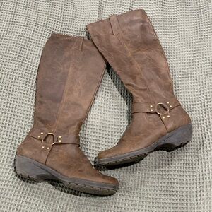 Tall brown Aerosoles boots size women’s 8.5